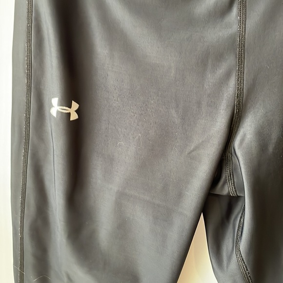 UA heat gear cropped leggings - Picture 4 of 4